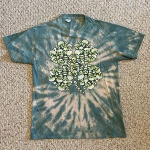 Lucky Skulls 4 Leaf Clover Tie-Dye Grunge Tshirt